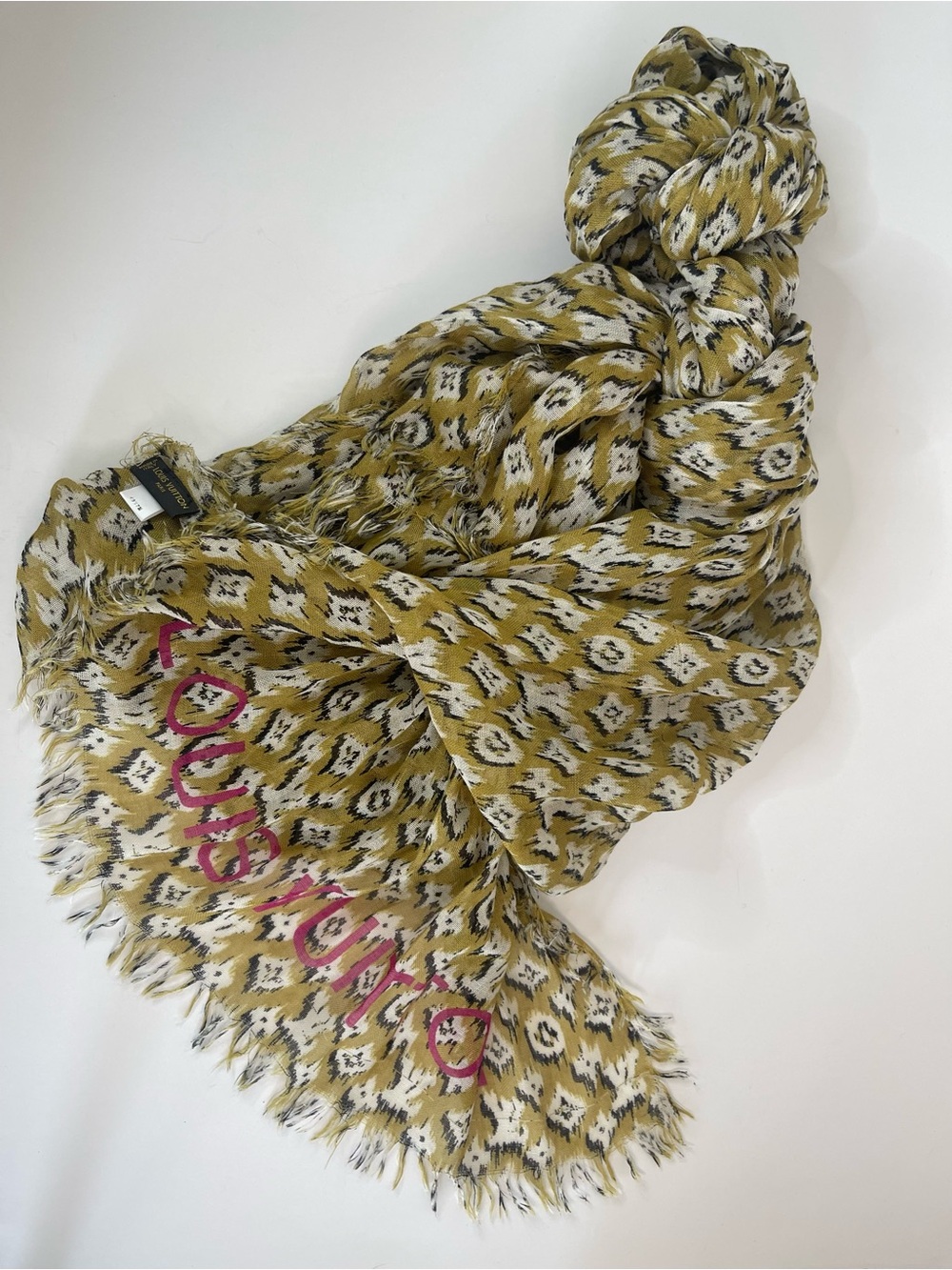 Louis Vuitton Moutard Monogram Etole Ikat Shawl - Picture 4 of 12